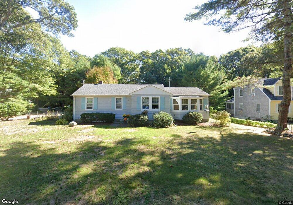 56 Mautucket Rd, Wakefield, RI 02879 - photo 1