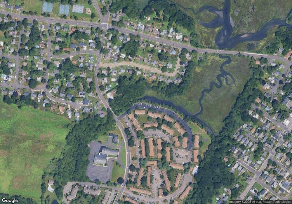 48 Greenwich Way, Milford, CT 06460 - photo 1