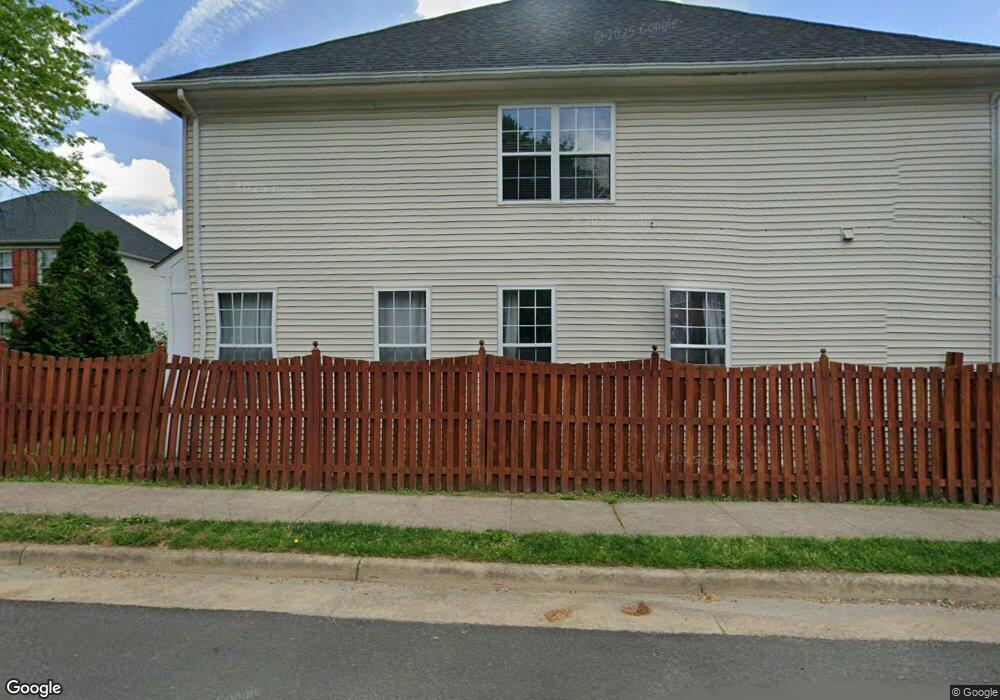 2051 Madrillon Rd, Vienna, VA 22182 - photo 1