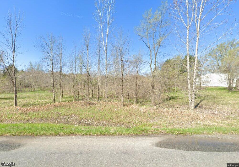 1953 E Chippewa River Rd, Midland, MI 48640 - photo 1