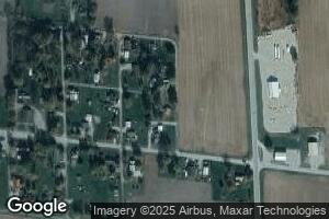 428 E Main St, Hidalgo, IL 62432