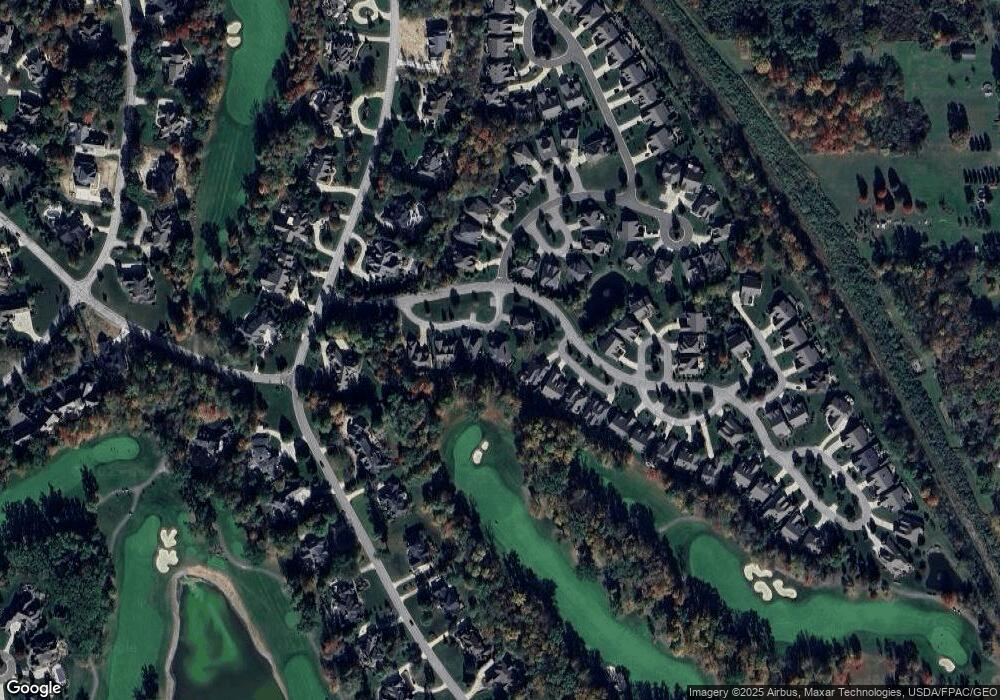 215 Brighton Dr unit 4, Aurora, OH 44202 - photo 1