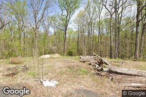 6100 Wesson Dr, Suitland, MD 20746