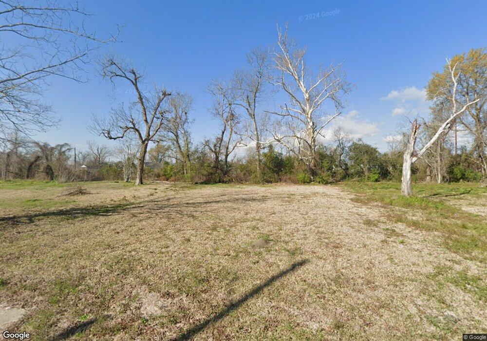 311 Orrin St, Lake Charles, LA 70601 - photo 1