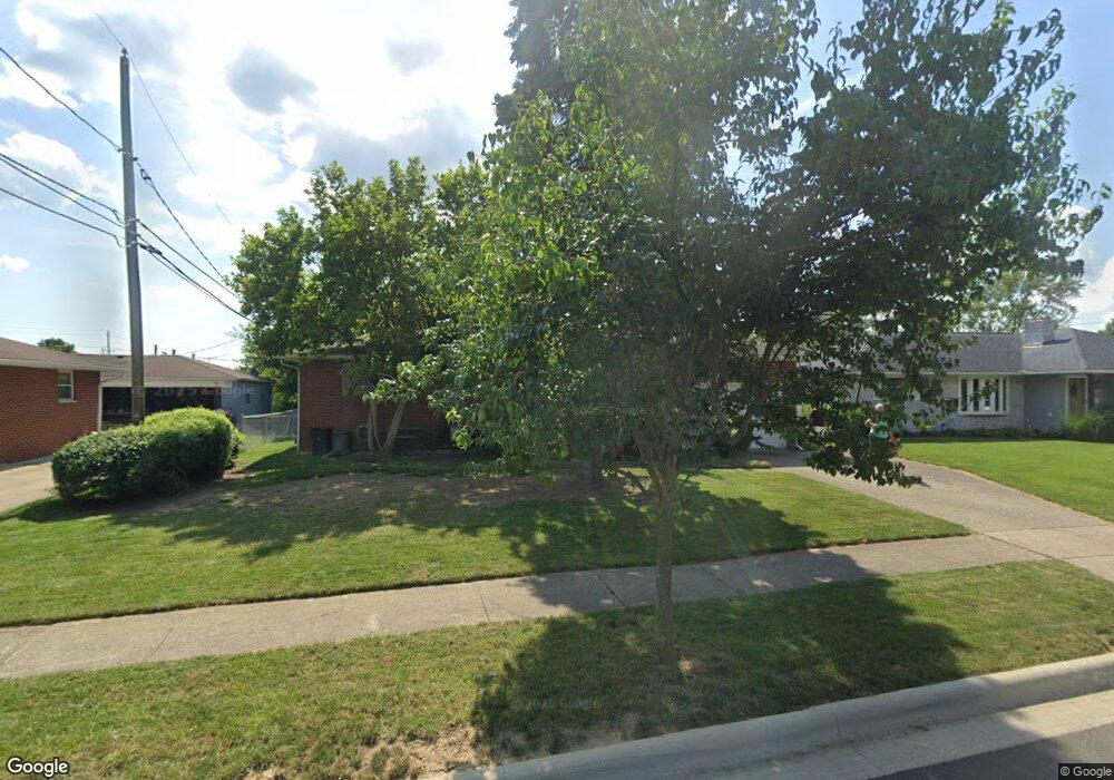 4719 Esterbrook Rd, Columbus, OH 43229 - photo 1