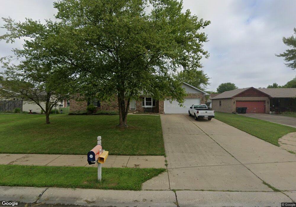 35 Cathy's Dr, Whiteland, IN 46184 - photo 1