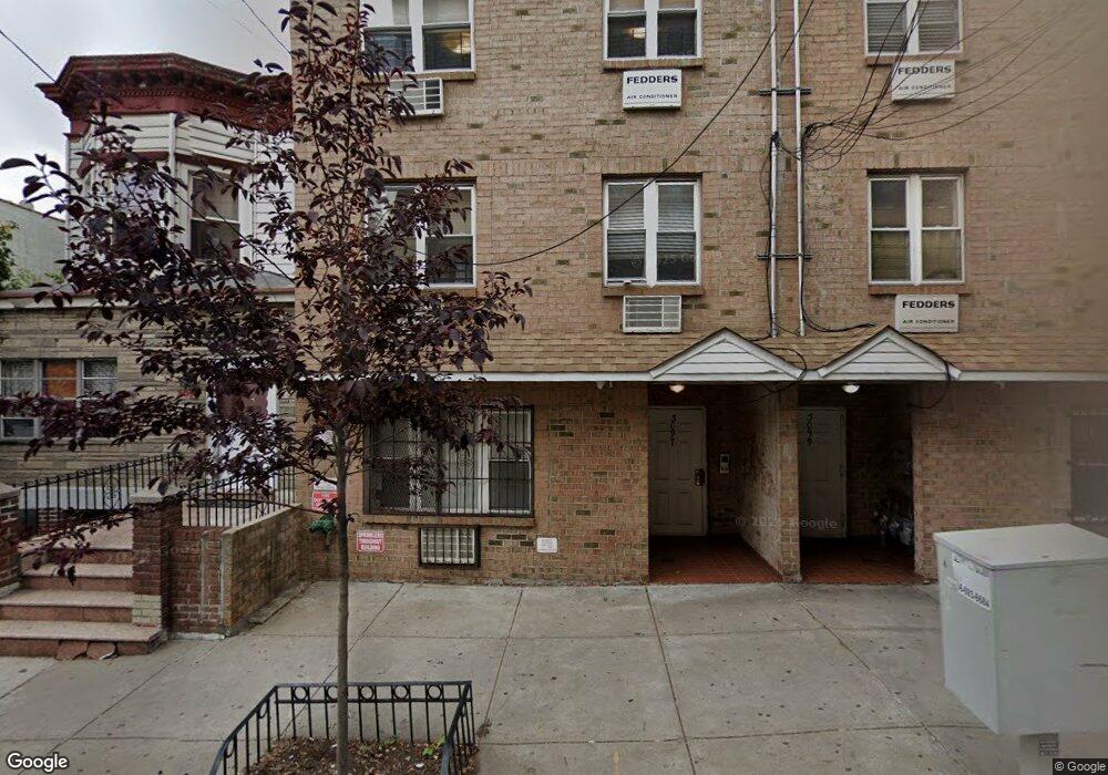 3097 Heath Ave, Bronx, NY 10463 - photo 1