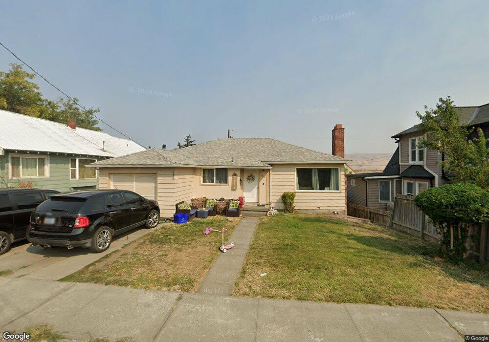 1321 E 9th St, the Dalles, OR 97058 - photo 1
