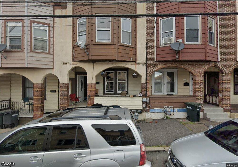31 W 7th St, Hazleton, PA 18201 - photo 1