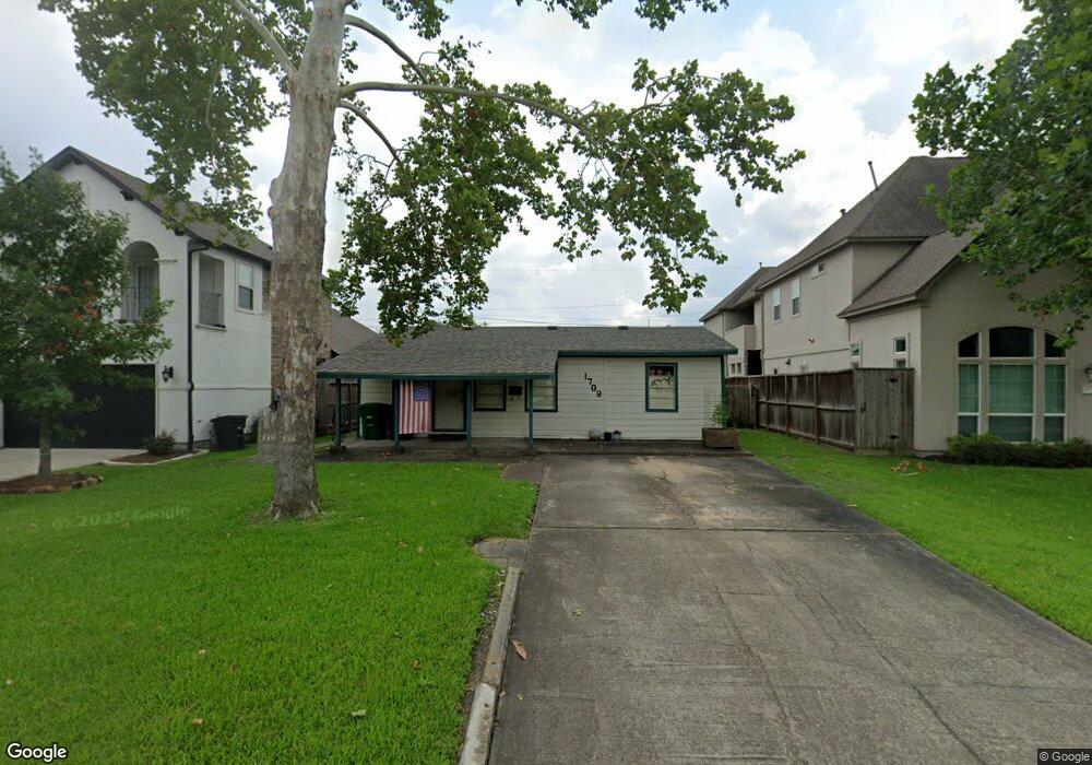 1709 Du Barry Ln, Houston, TX 77018 - photo 1