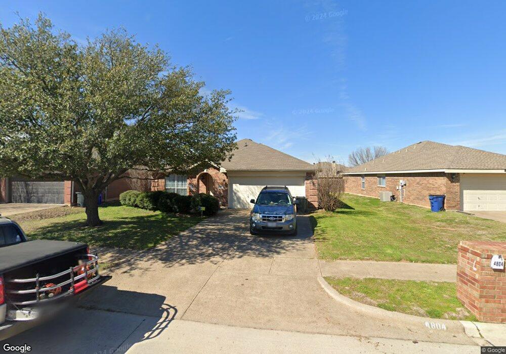 4804 Topaz Ln, Granbury, TX 76049 - photo 1