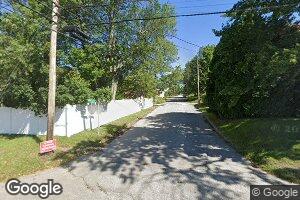 4 Avery St, Lisbon Falls, ME 04252