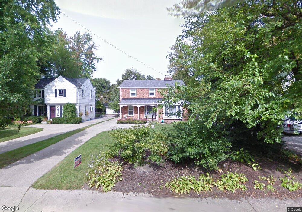 168 Moross Rd, Grosse Pointe Farms, MI 48236 - photo 1