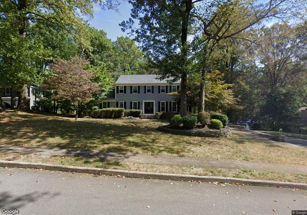 33 Hillyer Cir, Middletown, NJ 07748 - photo 1