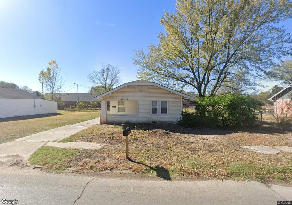 1106 N Oklahoma Ave, Okmulgee, OK 74447 - photo 1