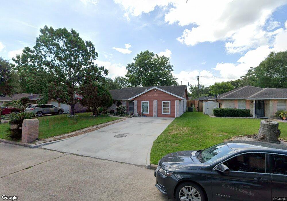 6327 Deirdre Anne Dr, Houston, TX 77088 - photo 1