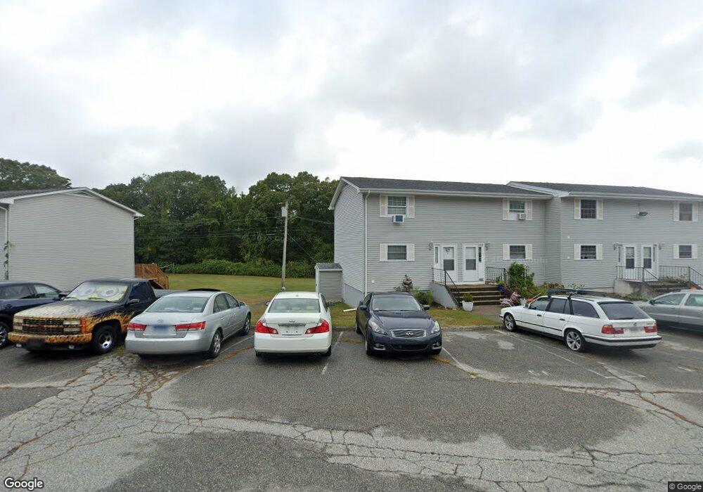 1742 Route 12 unit 5B, Gales Ferry, CT 06335 - photo 1