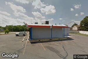 2008 W Coldwater Rd, Flint, MI 48505