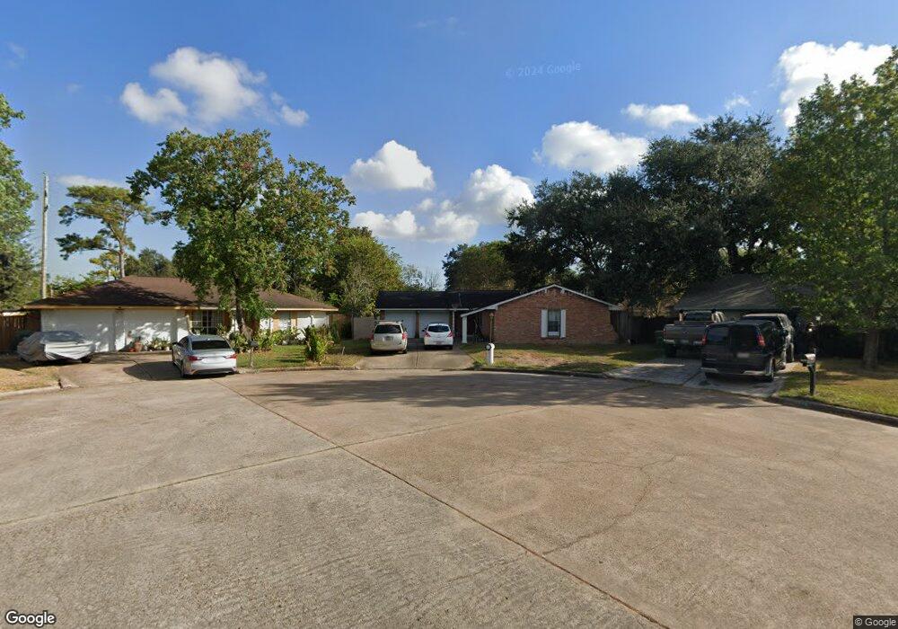 9518 Kell Cir, Houston, TX 77040 - photo 1