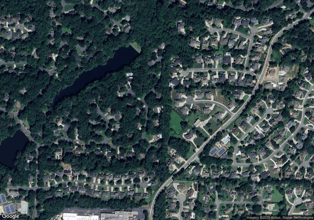 3374 Lake Crest Ln NE unit 6, Roswell, GA 30075 - photo 1