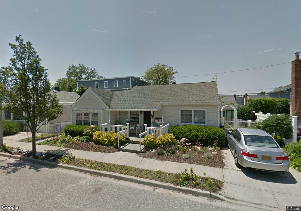 61 Curley St, Long Beach, NY 11561 - photo 1