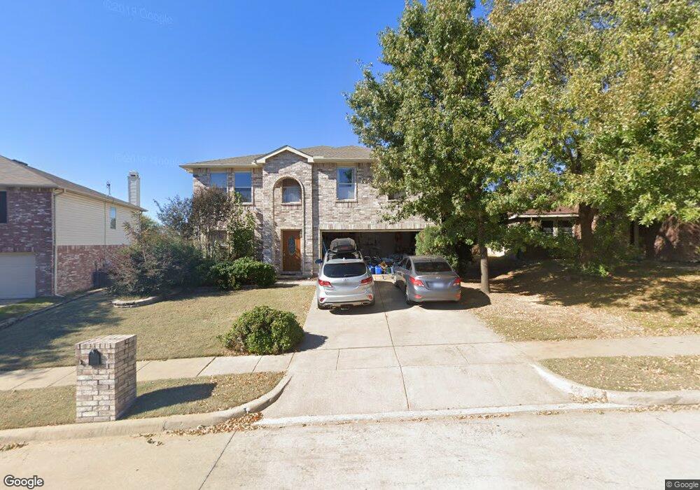8112 Clear River Ln, Denton, TX 76210 - photo 1