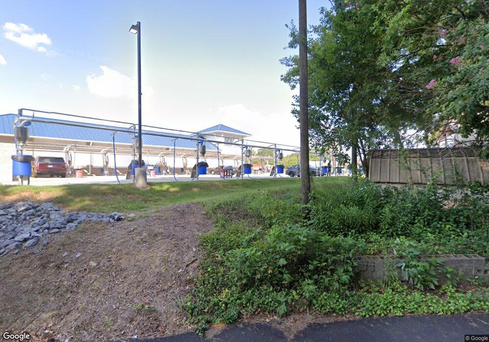 2523 E Walnut Ave, Dalton, GA 30721 - photo 1