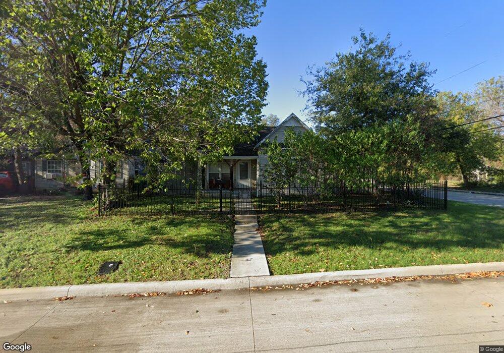 2523 NW Loraine St, Fort Worth, TX 76106 - photo 1