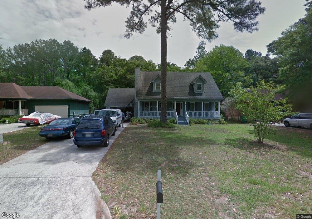 143 S Sheftall Cir, Savannah, GA 31410 - photo 1