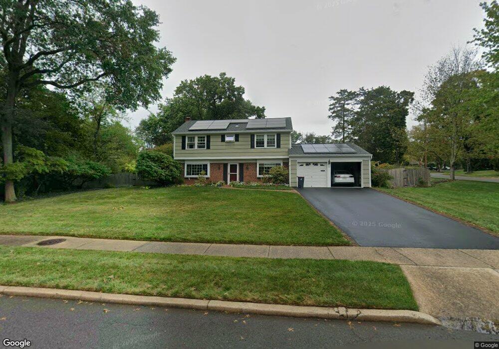 14 Renfro Rd, Somerset, NJ 08873 - photo 1