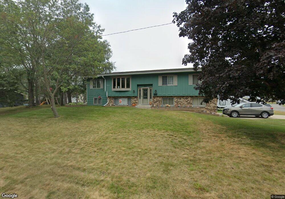 821 SE 2nd Ave, Grand Rapids, MN 55744 - photo 1