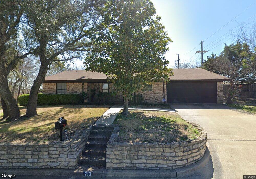 713 Red Oak Ln, Weatherford, TX 76086 - photo 1