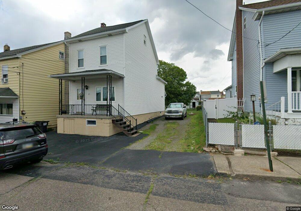 17 N Manning St, McAdoo, PA 18237 - photo 1