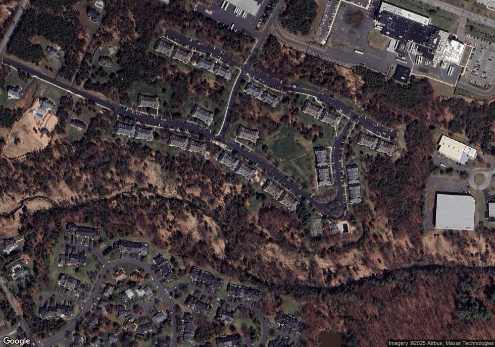 934 Magnolia Ln unit B3, Branchburg, NJ 08876 - photo 1