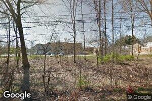 17 Halley Ct, Poughkeepsie, NY 12601