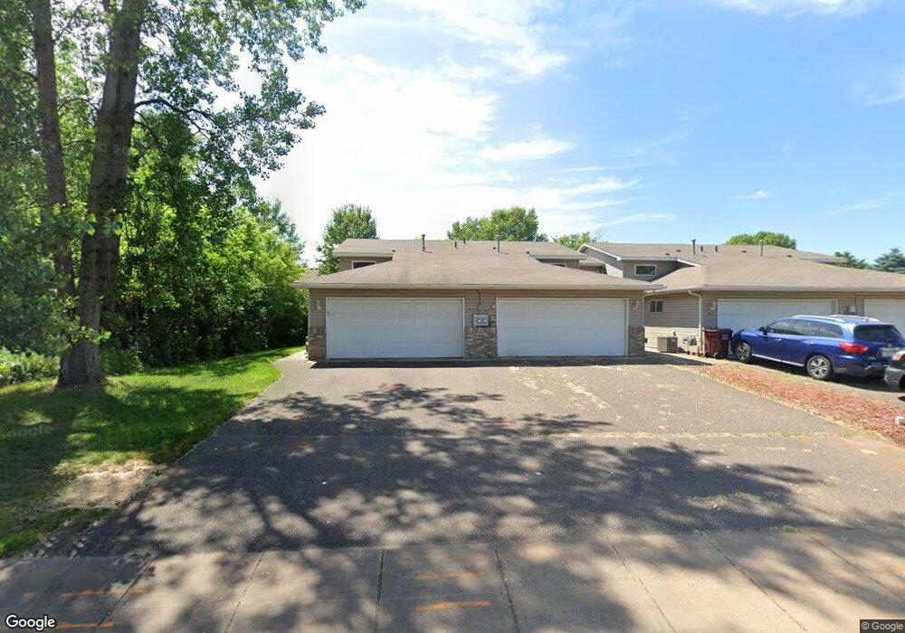 38628 Oakview Ave, North Branch, MN 55056 - photo 1