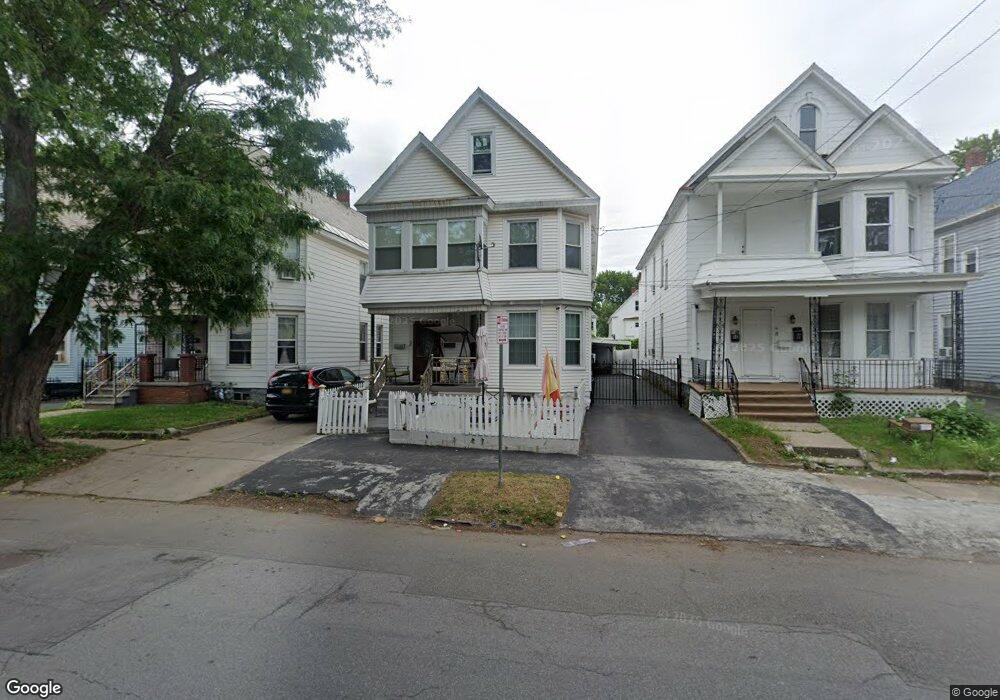 52 Elm St, Schenectady, NY 12304 - photo 1