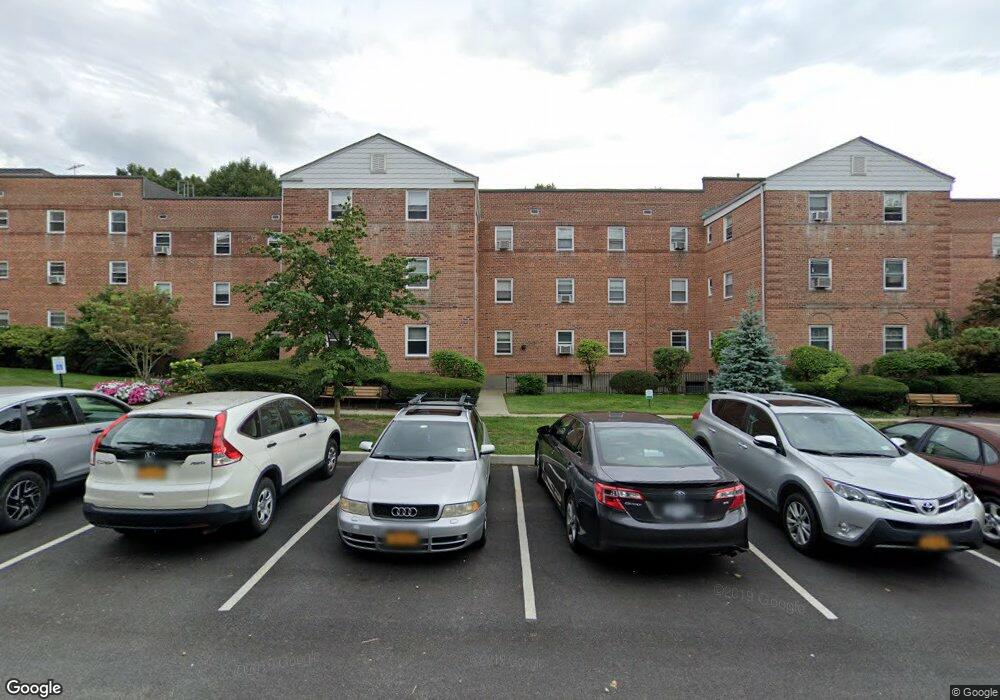 Tappan Manour Condominium unit S1, Tarrytown, NY 10591 - photo 1