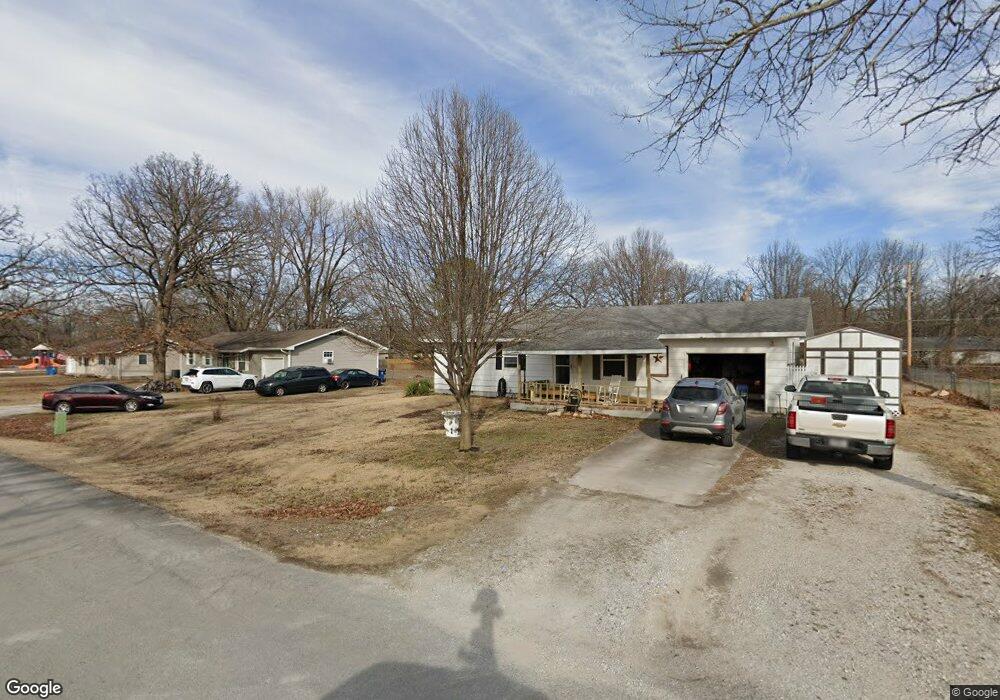 111 Schimm Cir, Carl Junction, MO 64834 - photo 1