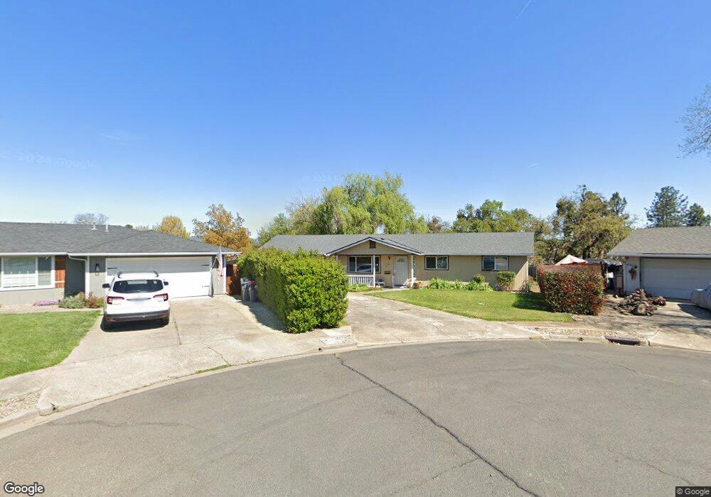 1010 Hermosa Dr, Central Point, OR 97502 - photo 1