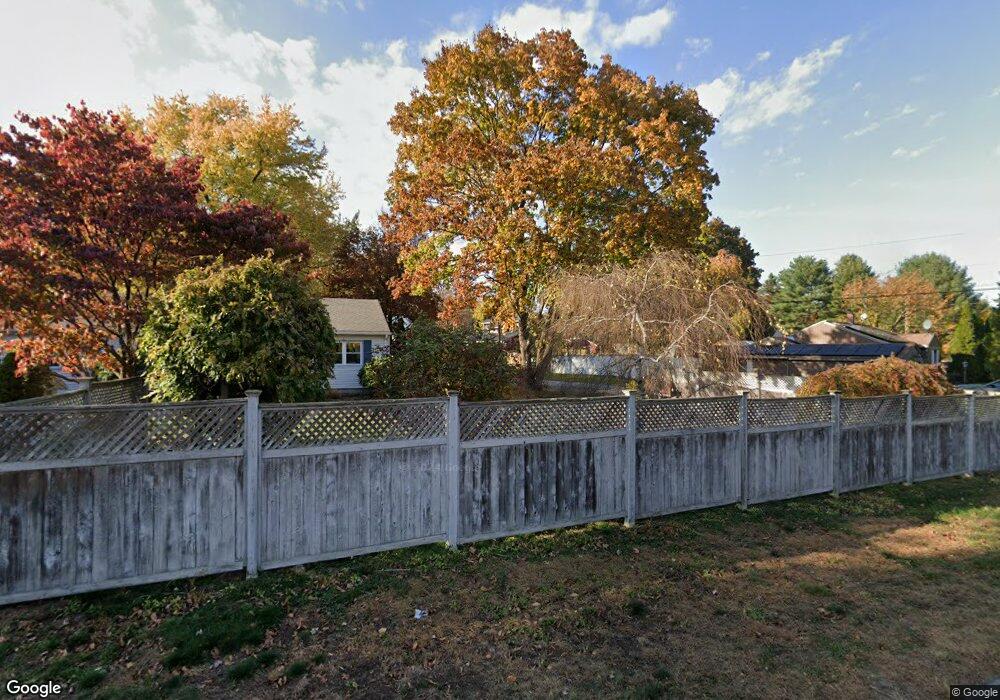 6 Carol Ave, Quinebaug, CT 06262 - photo 1