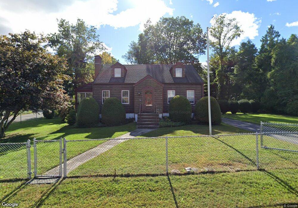 8 Scofield Place, Norwalk, CT 06855 - photo 1