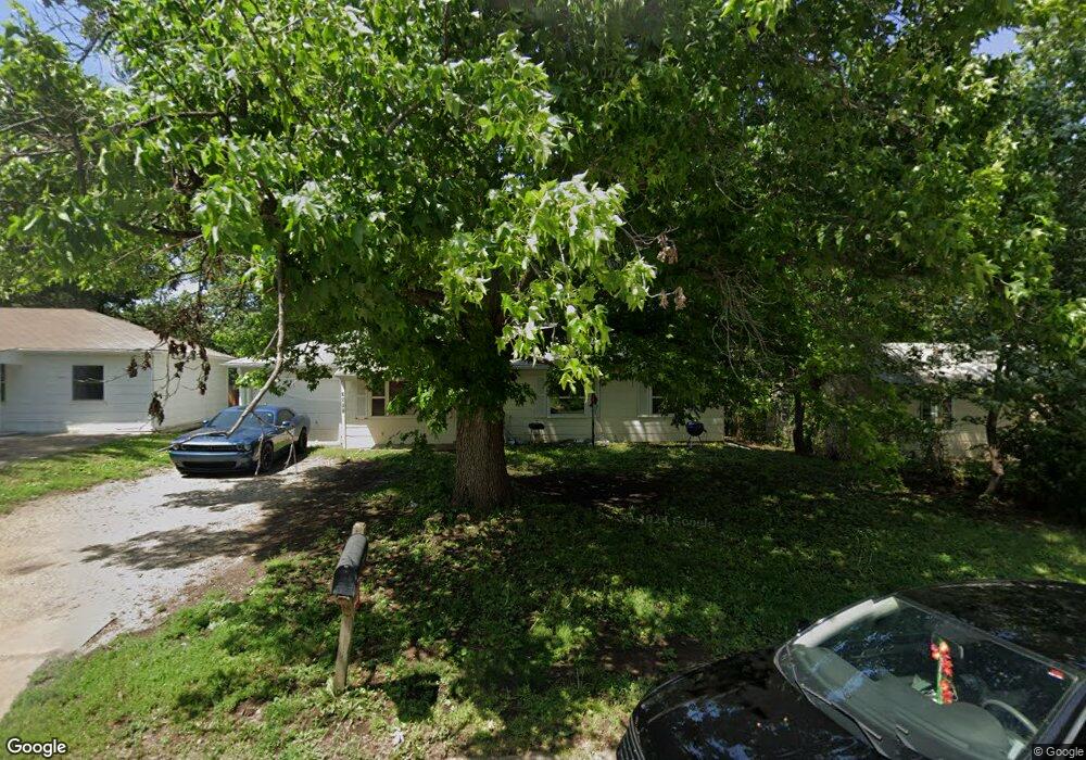 3511 SW Kerry Ave, Topeka, KS 66611 - photo 1