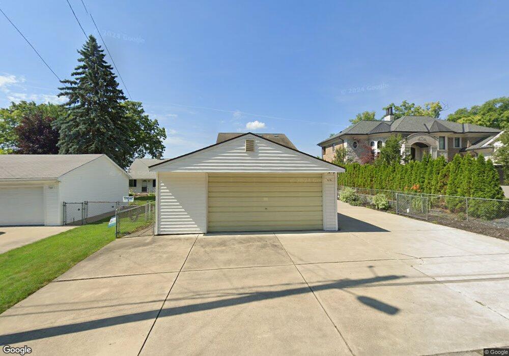 7351 Locklin, West Bloomfield, MI 48324 - photo 1