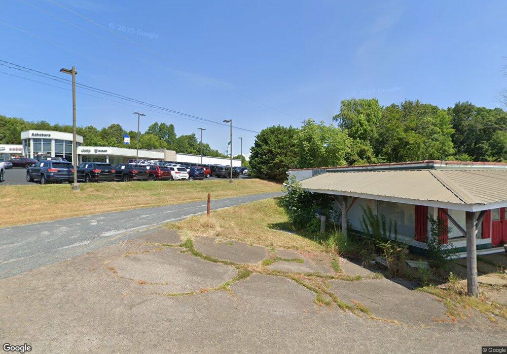 1709 E Dixie Dr, Asheboro, NC 27203 - photo 1