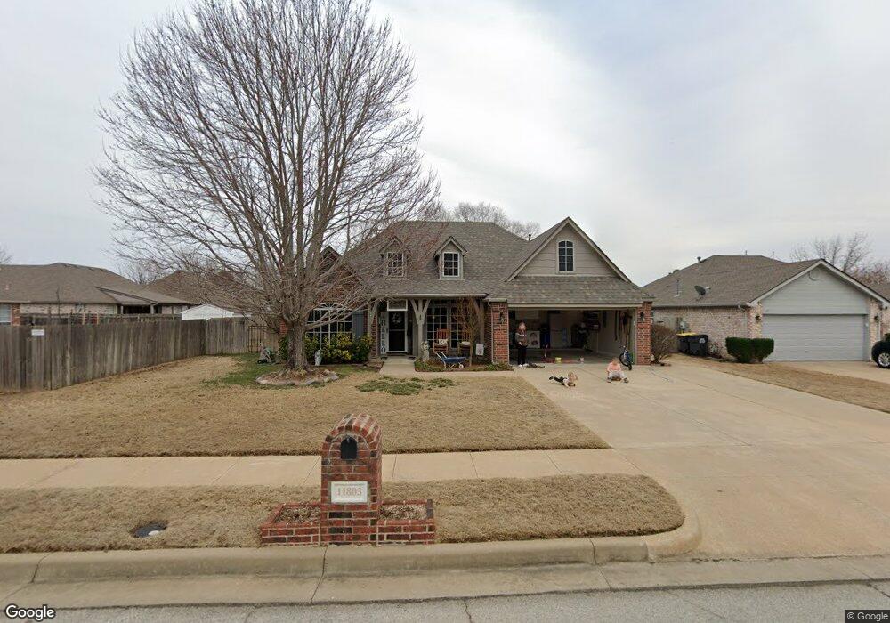 11803 S Ivy Place, Jenks, OK 74037 - photo 1