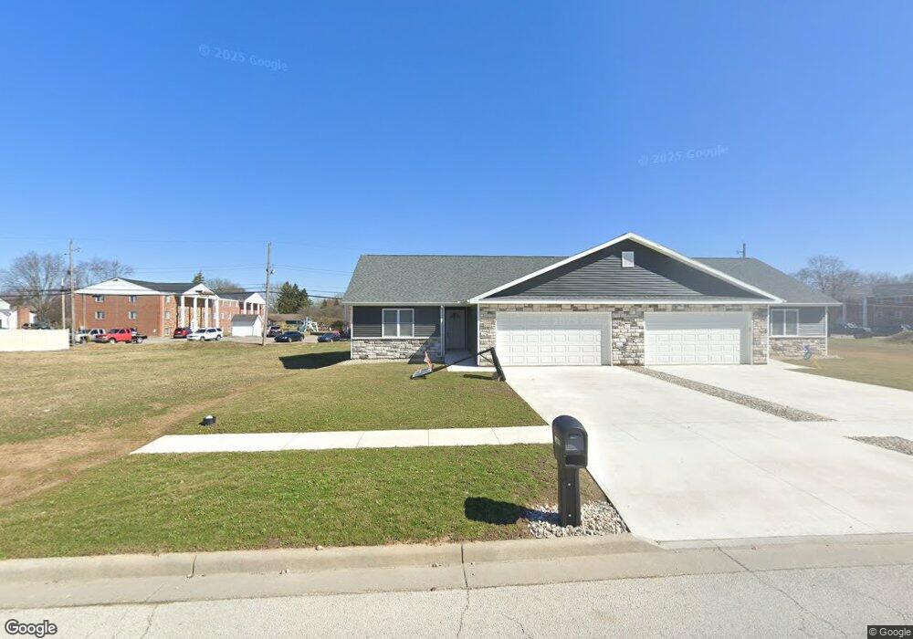 2755 Goldenrod Ln unit 49, Findlay, OH 45840 - photo 1