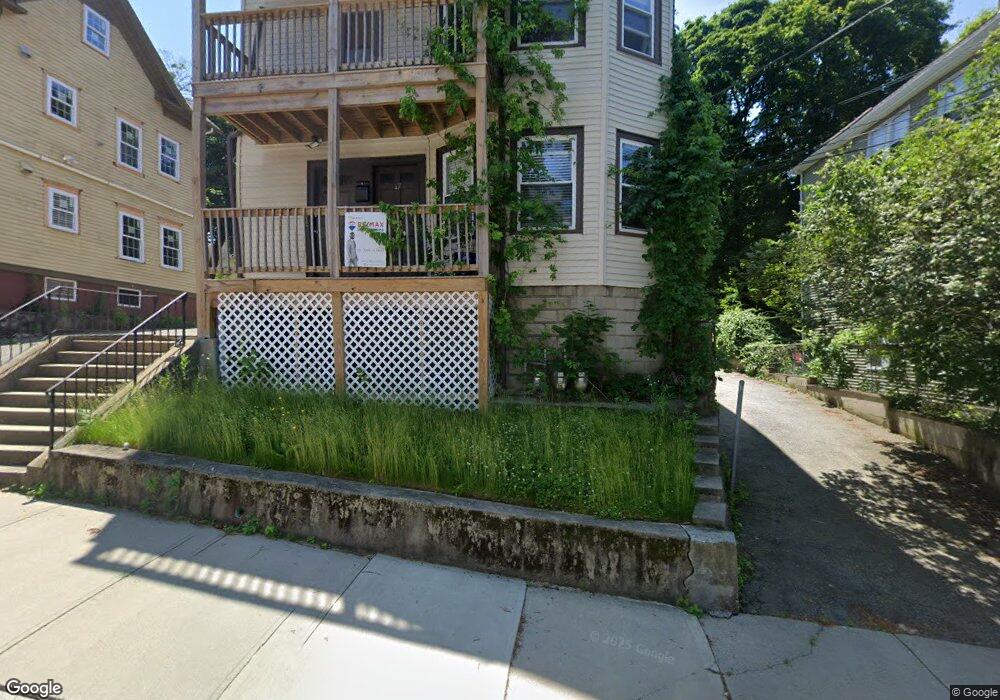 19 Evergreen St unit 3, Providence, RI 02906 - photo 1