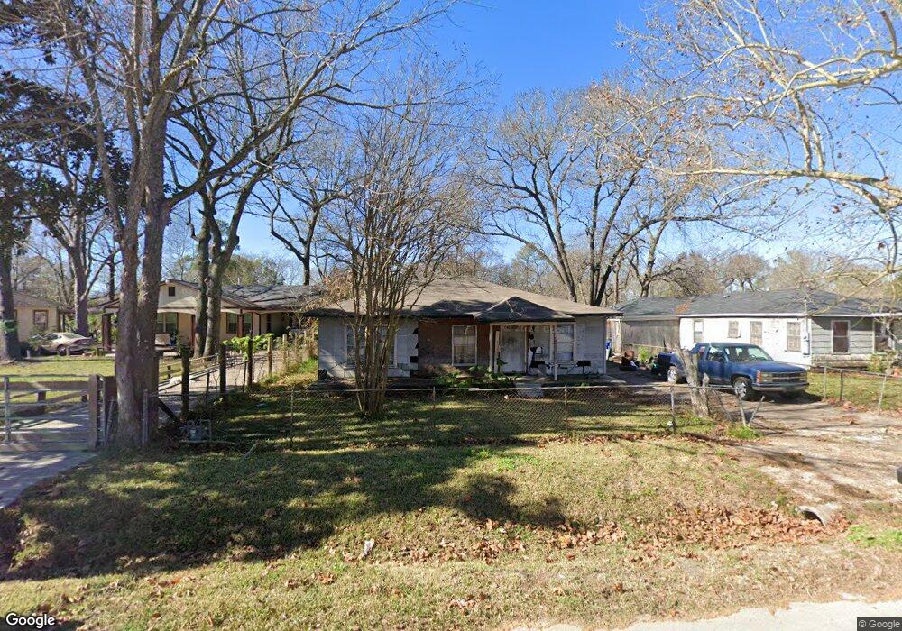 9425 Sherbourne St, Houston, TX 77016 - photo 1