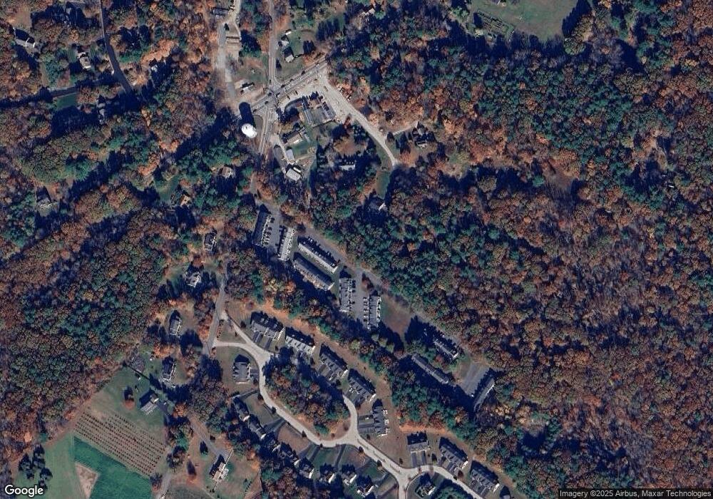 21 Pinecrest Village, Hopkinton, MA 01748 - photo 1